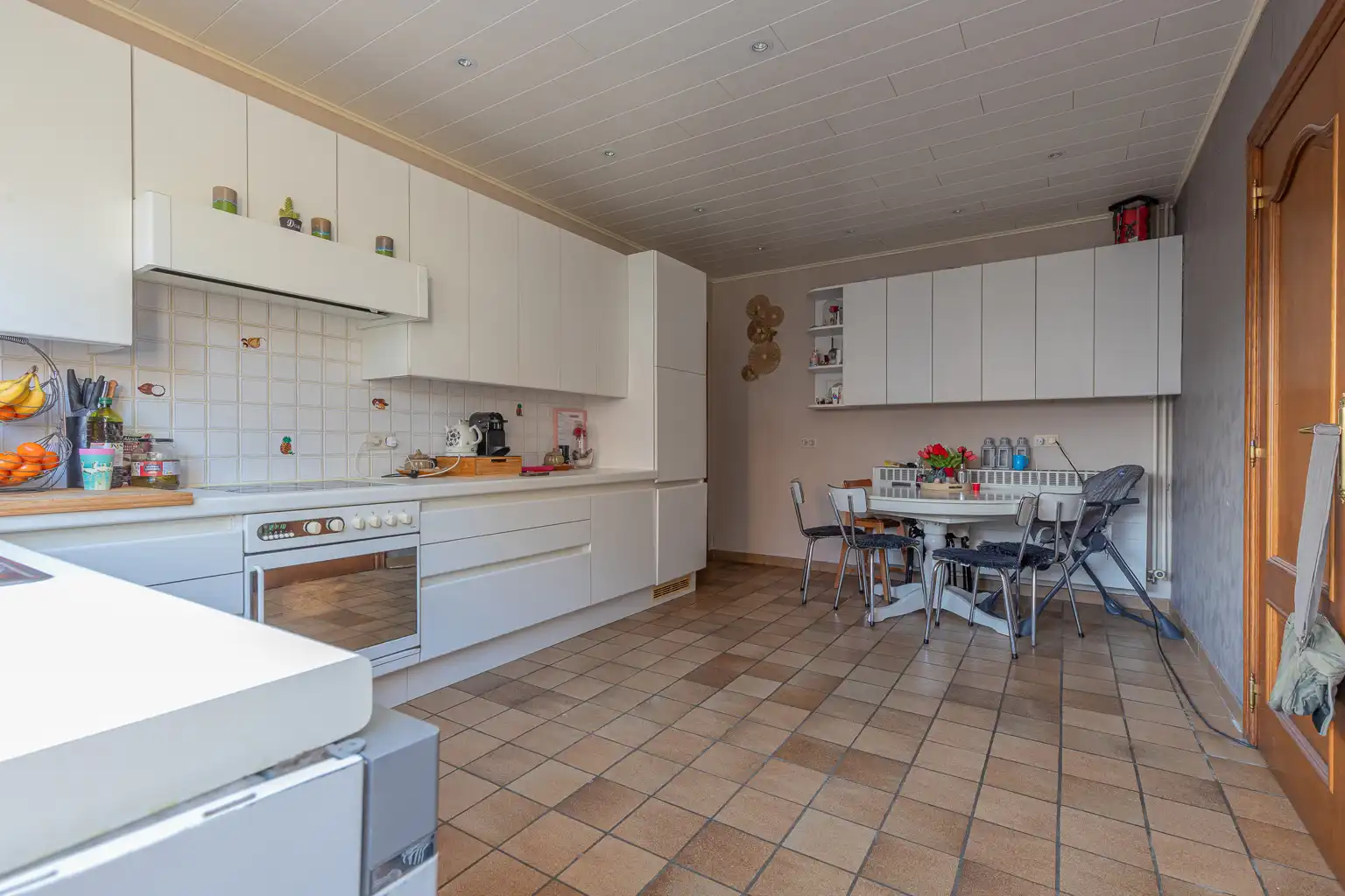 Gezinswoning met zicht op het groen! foto 3