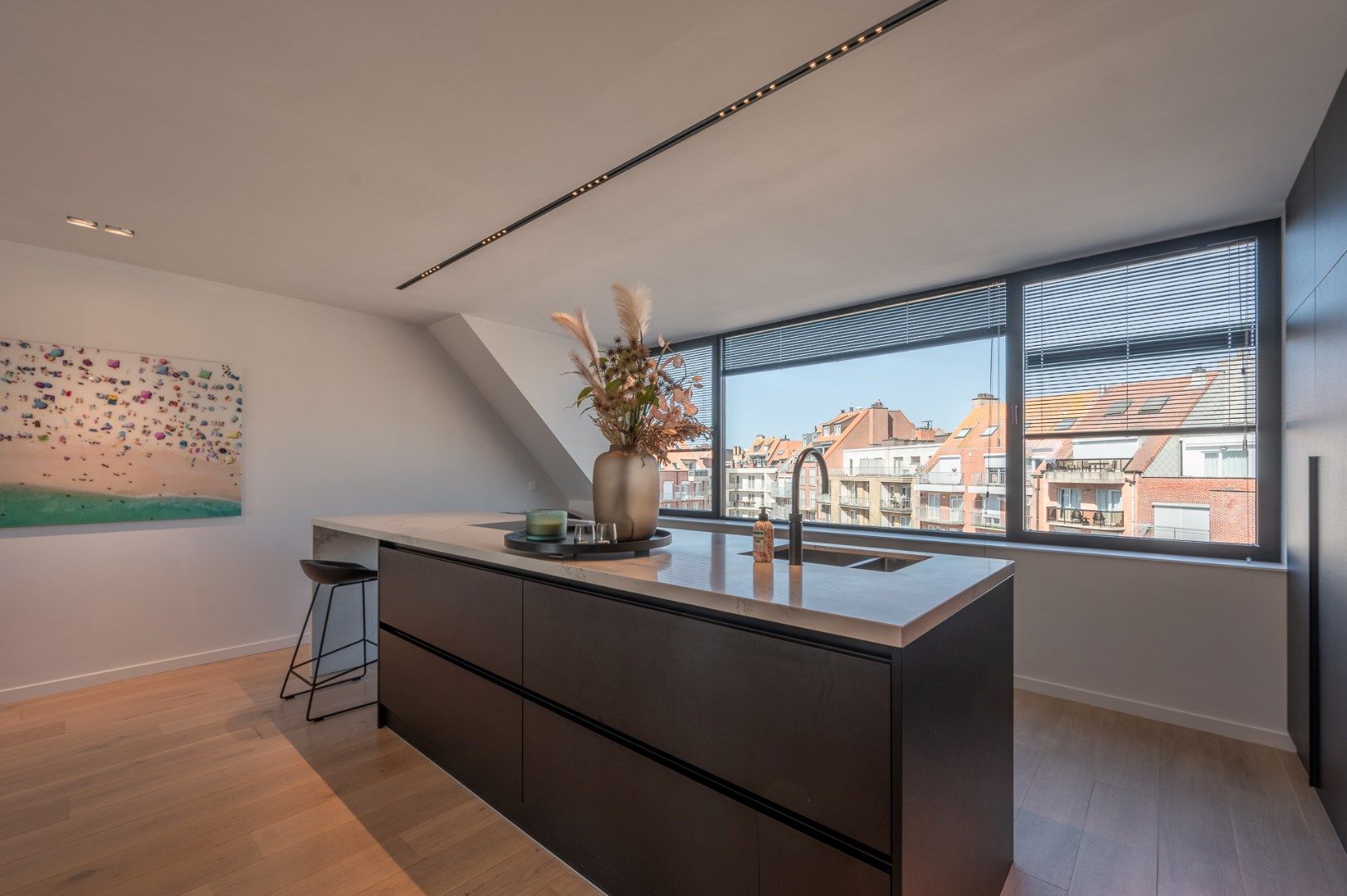 Duplex appartement vlakbij het Rubensplein met zijdelings zeezicht. foto 5