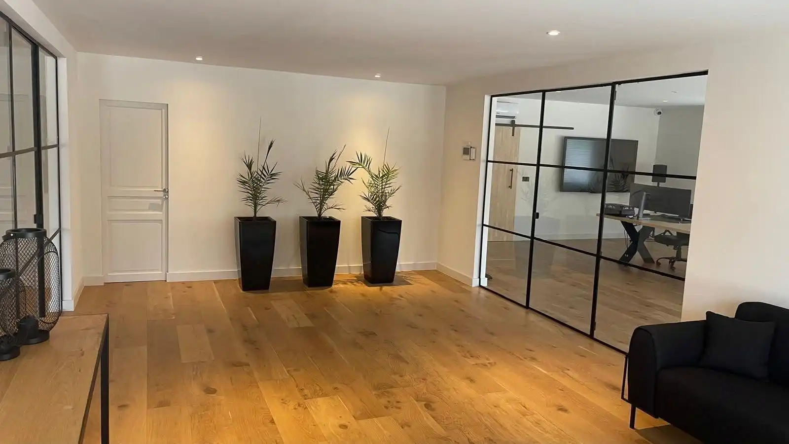 Wonen & werken gecombineerd in een indrukwekkend pand in Lauwe foto 3