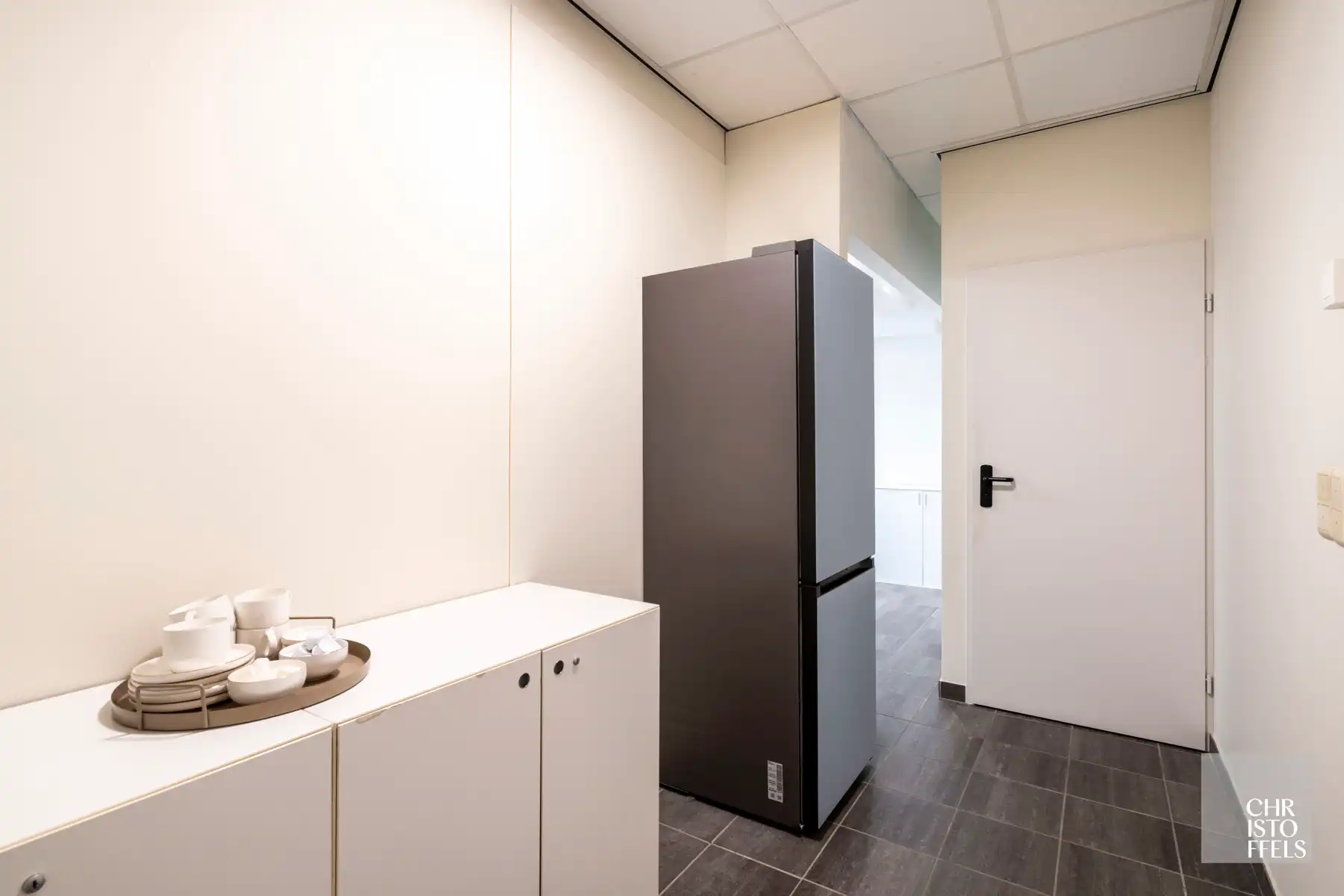 Moderne kantoorruimte van 104m² in Lanaken centrum! foto 13