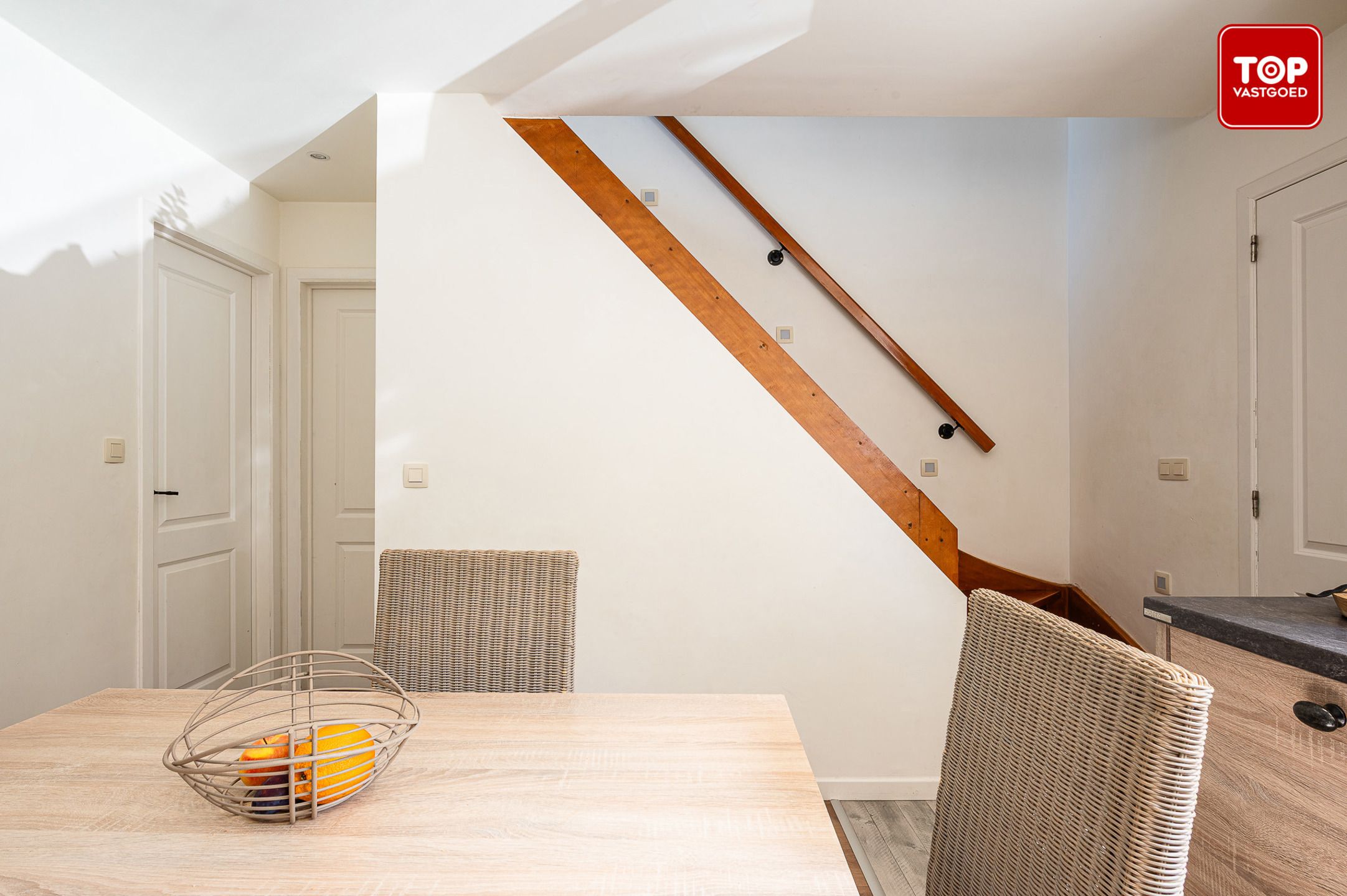 Alleenstaande woning met 3 slaapkamers, 2 badkamers en inpandige garage  foto 11