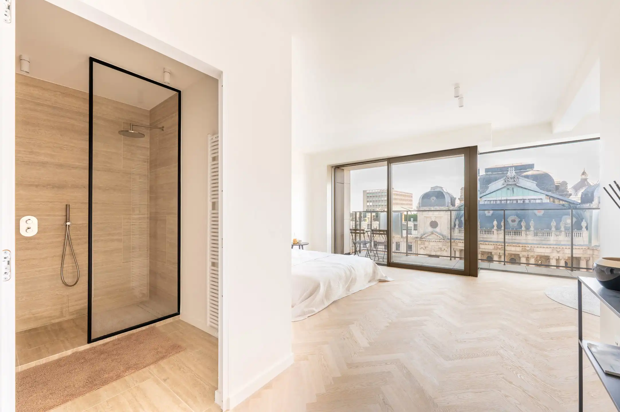 ANTWERPEN - Penthouse in buurt van het theater met uitzicht! foto 10