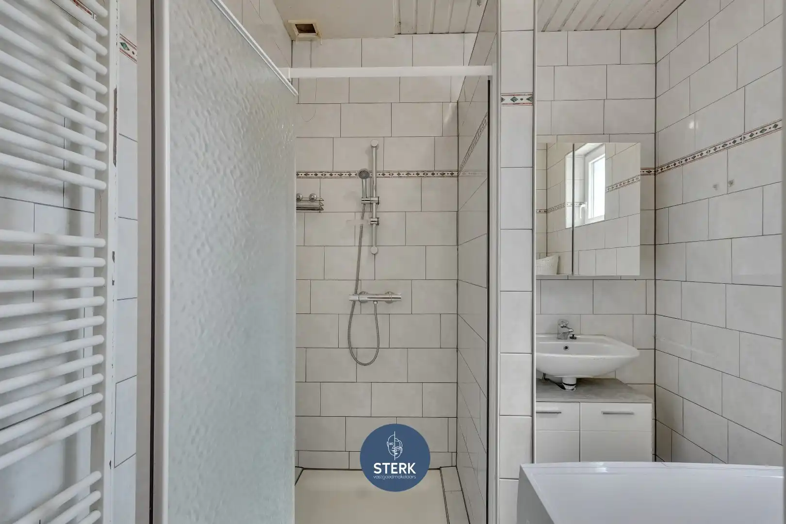 GERENOVEERD APPARTEMENT MET TUIN TE MAASMECHELEN !  foto 12