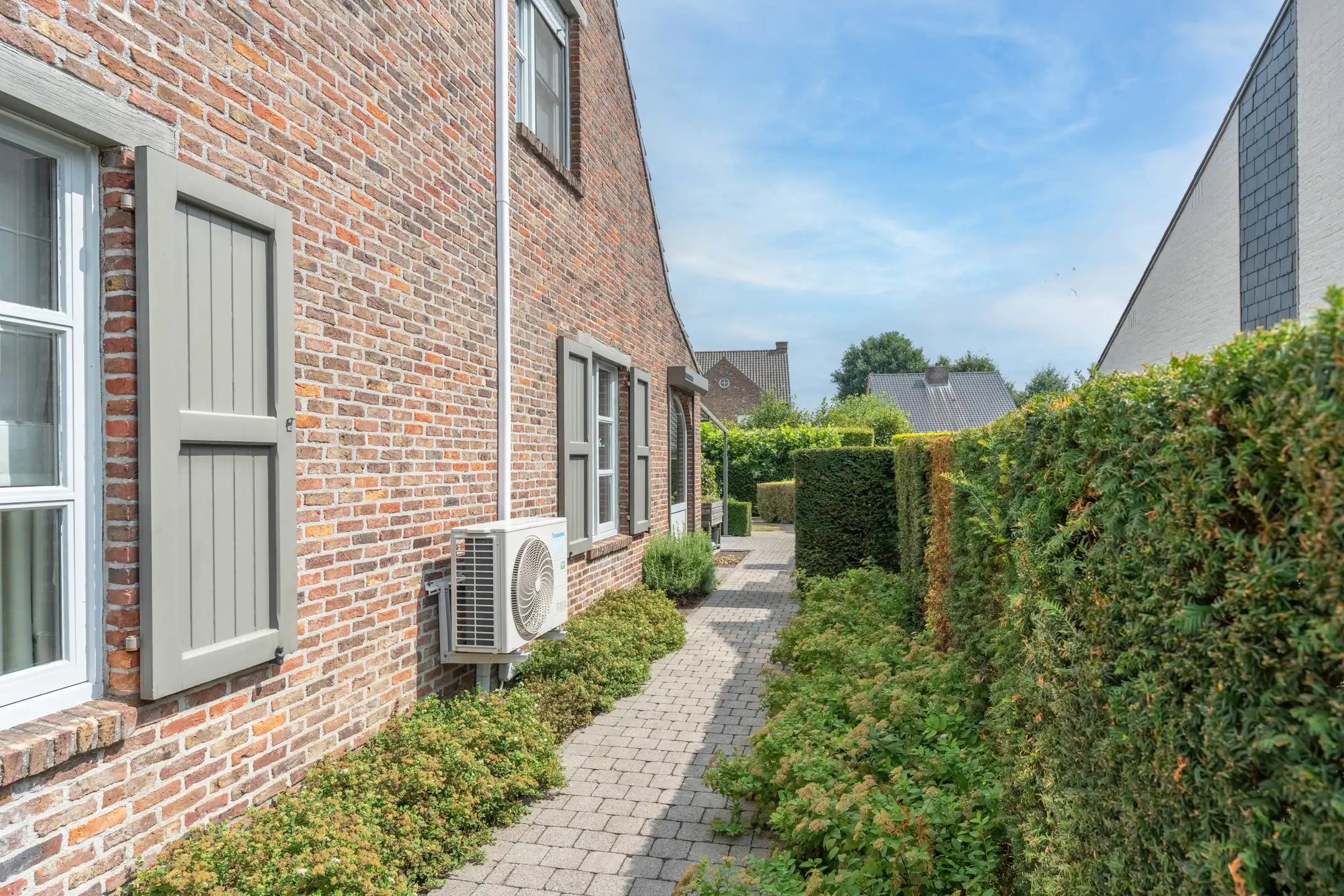 Zeer gunstig gelegen energiezuinige woning met 3 ruime slaapkamers op 564 m² foto 38