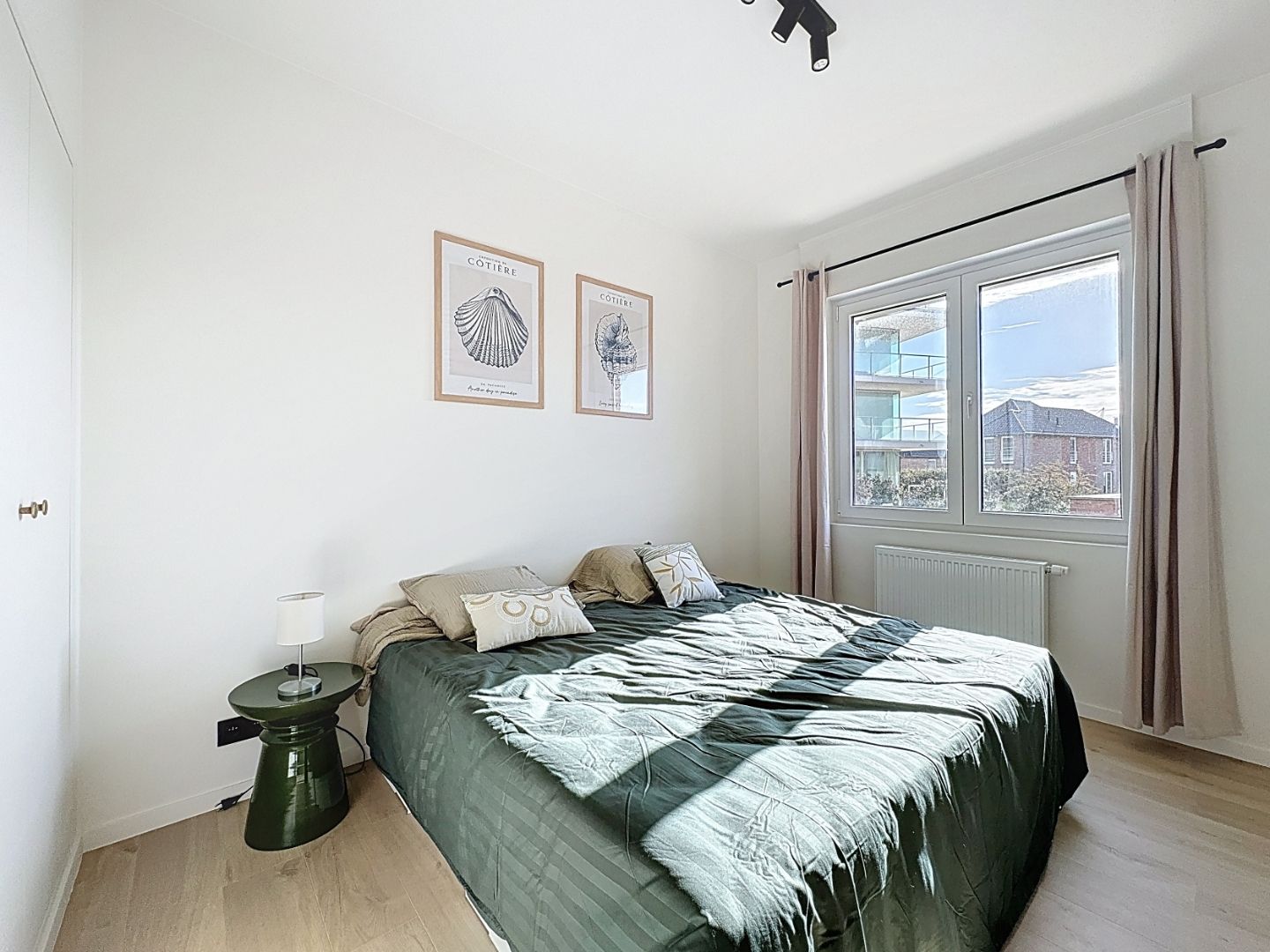 Gerenoveerd appartement nabij het strand. foto 4