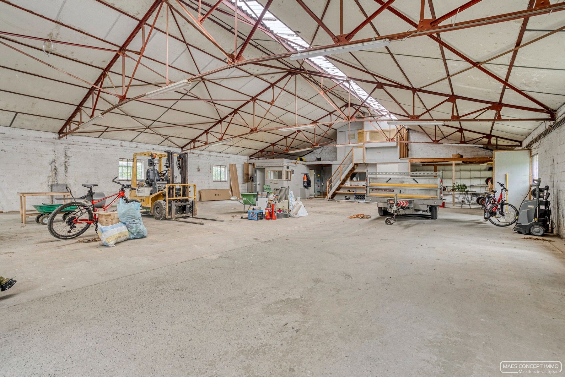 Ruime woning met magazijn te koop te Vichte foto 20