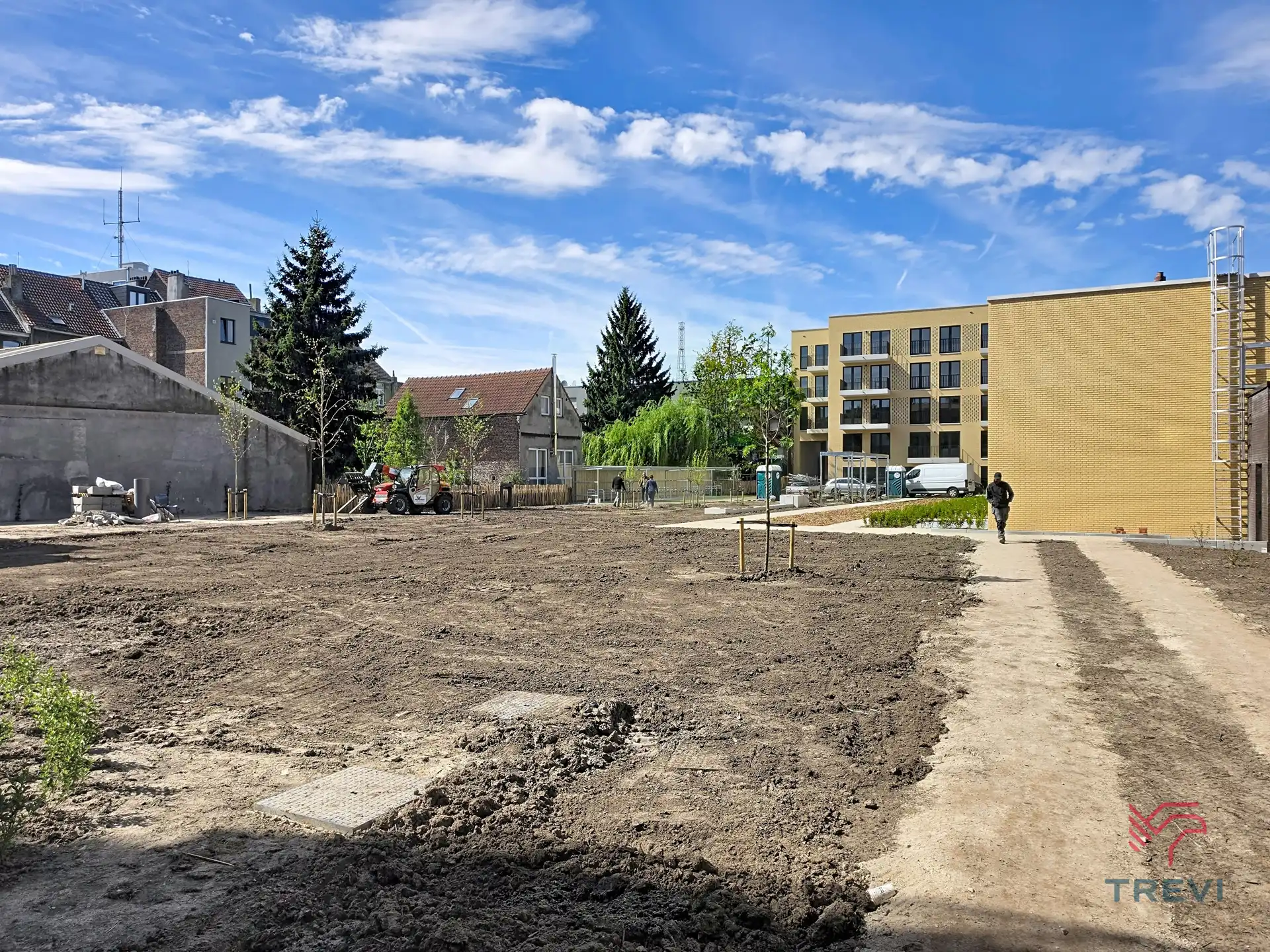 Nieuwe studio met terras in een groene omgeving foto 13