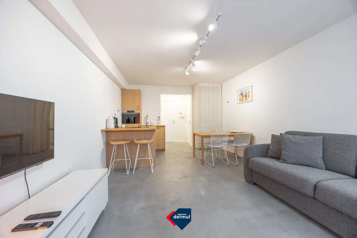 RESIDENTIE AUTEUIL foto {{pictureIndex}}