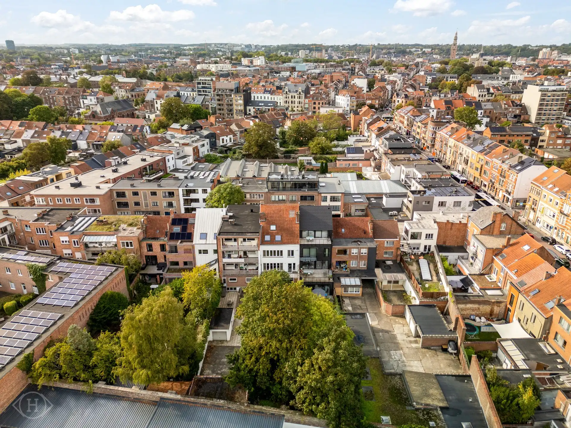 Lichtrijke, te renoveren herenwoning met epc B foto 48