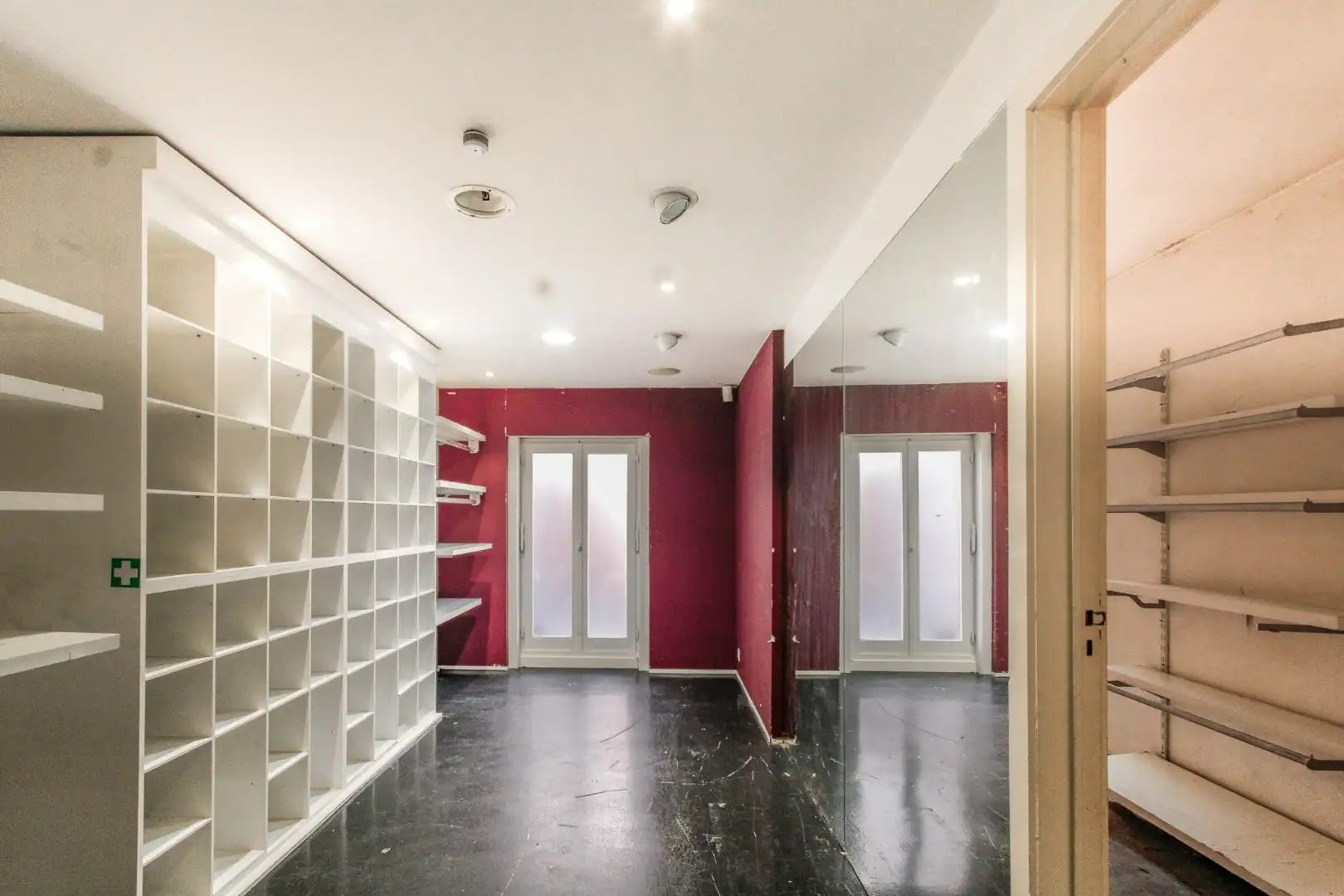 Lippenslaan 317 Handelspand te huur 113 m² foto 8