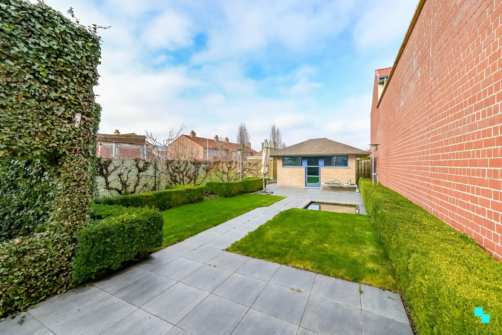 Bijzonder ruime handelswoning in centrum Lendelede foto 28