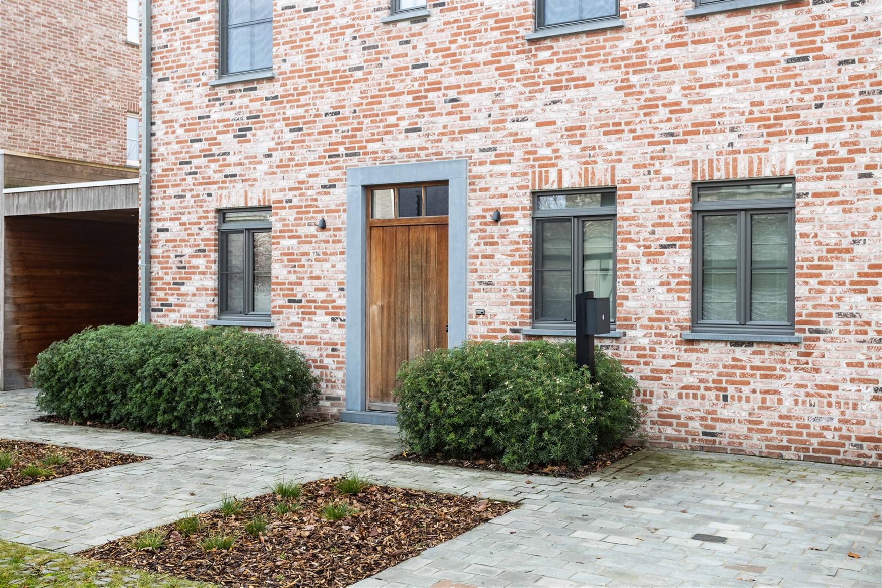 Energievriendelijke BEN-woning in rustige doodlopende straat te Zomergem. foto 2