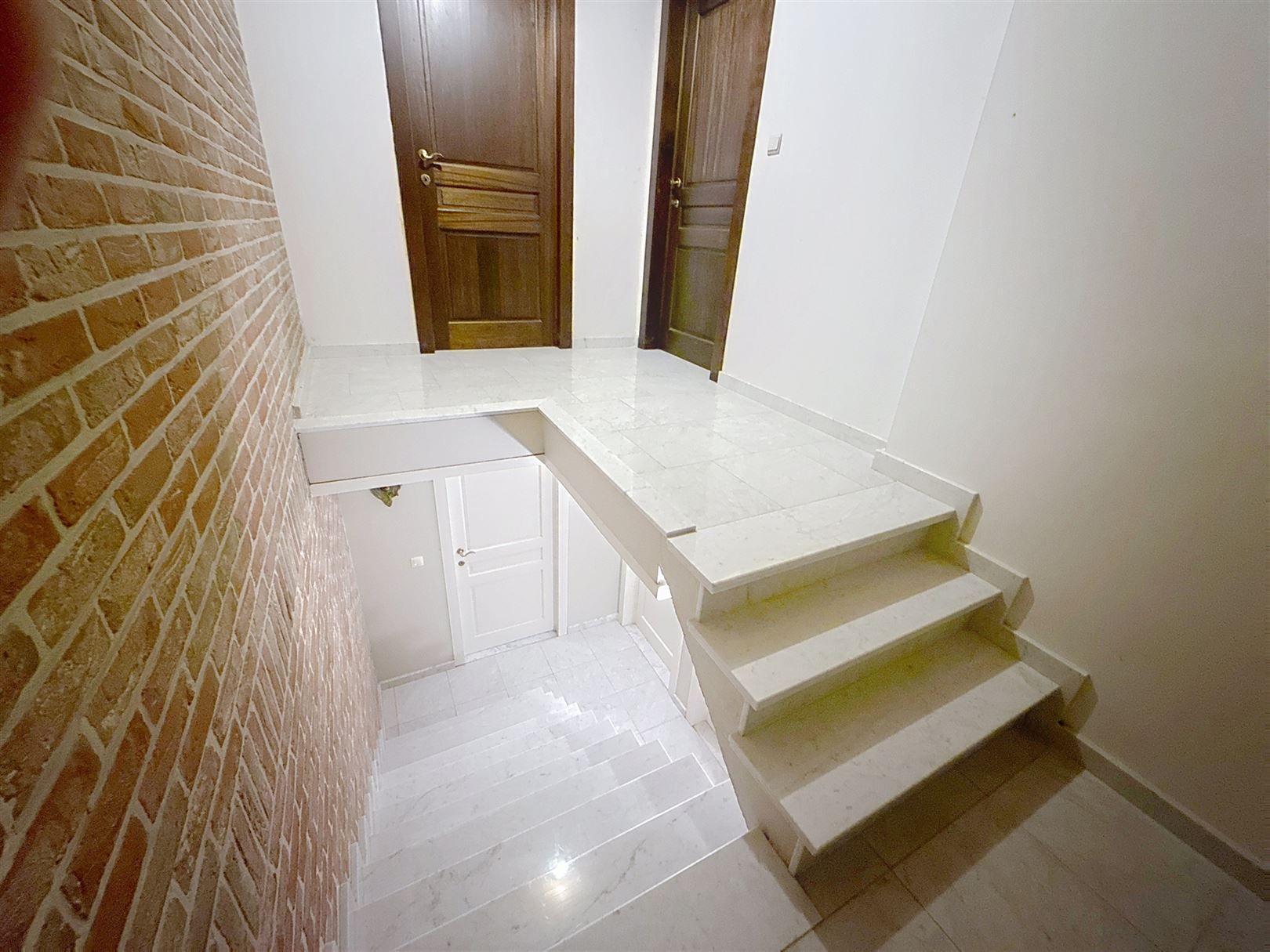 Instapklare woning, 2 slpks + inrichtb. zolder, tuin, 10a 85ca foto 28
