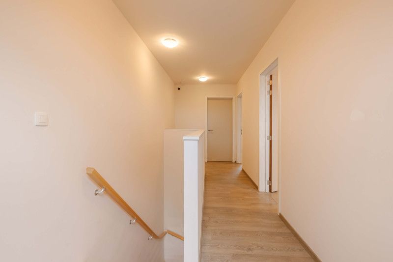 Ruime instapklare woning te Ruiselede. foto 17