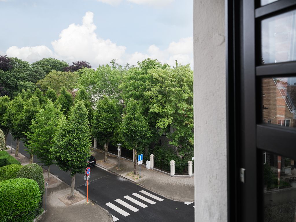 Miljoenekwartier - Karaktervol één slaapkamer appartement nabij station Gent Sint-Pieters foto 5