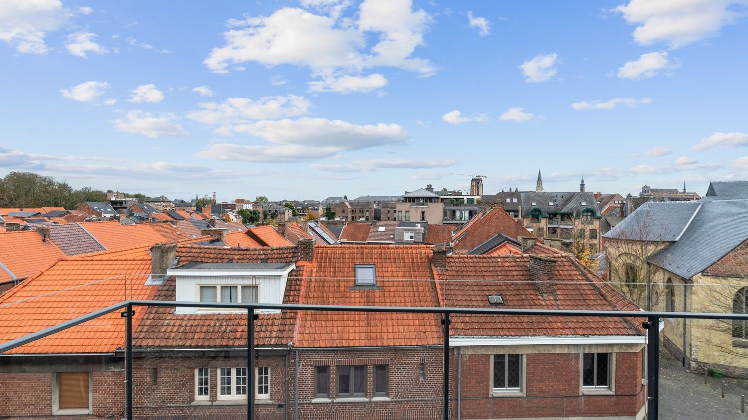 Instapklare duplex penthouse met 2 slaapkamers, drie terrassen, lift en 2 parkeerplaatsen foto 24