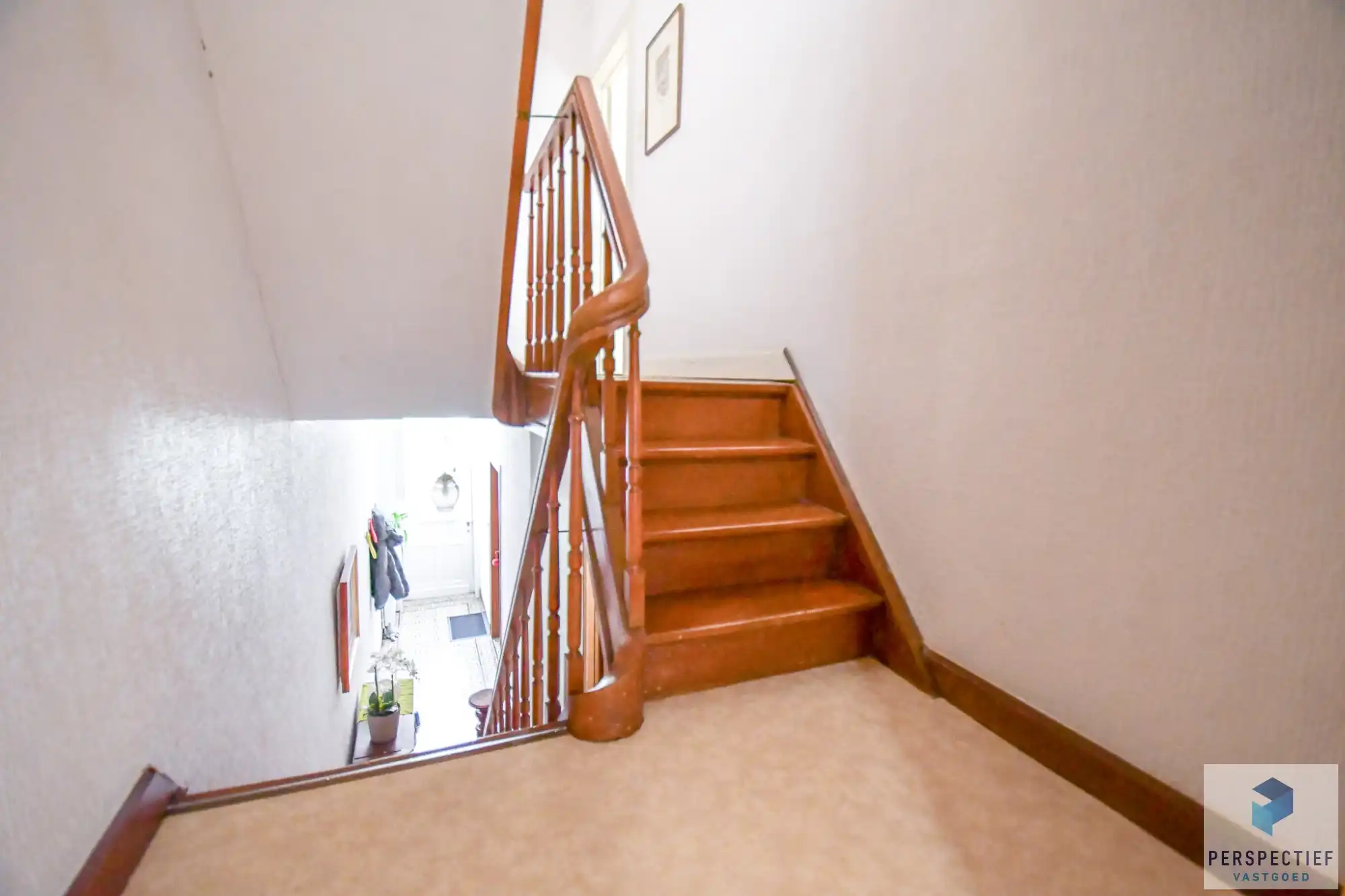 Ruime halfopen bebouwing met tuin en garage in het centrum van Oedelem foto 17