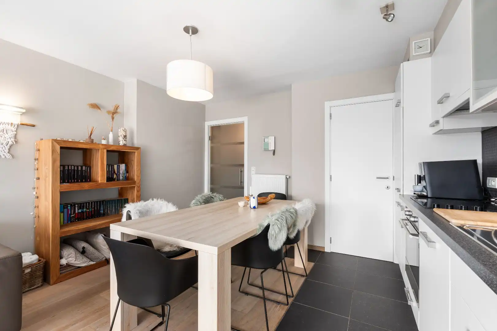 Zuidgericht appartement - vlakbij het Astridplein foto 6