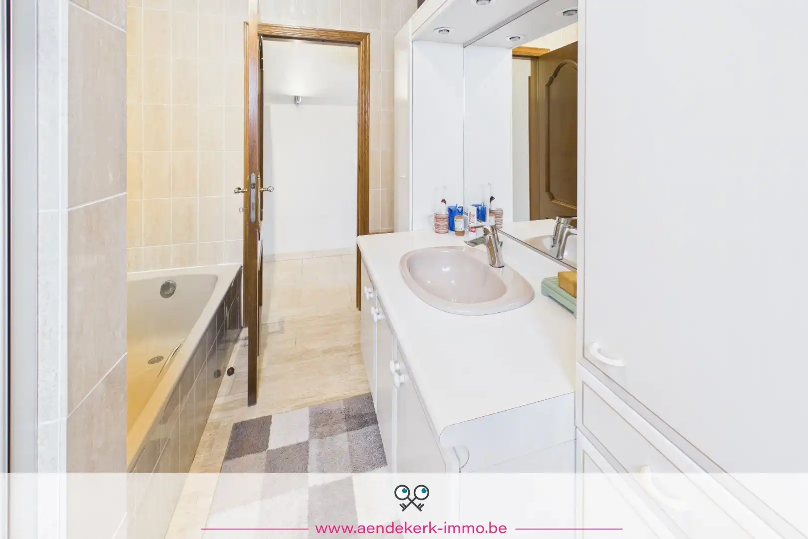 Vrijstaande woning op wandelafstand van het centrum van Maaseik foto 14