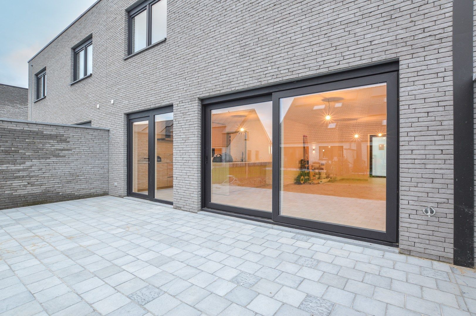 Energiezuinige en hoogwaardig afgewerkte nieuwbouwwoning te Roksem. foto 11