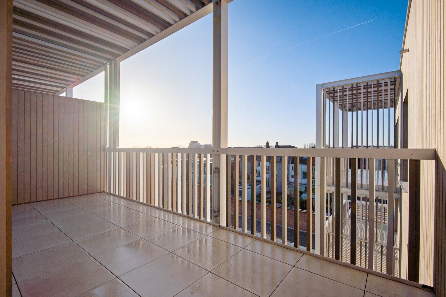 Stijlvol appartement met ruim overdekt terras in De Lesselier foto 10