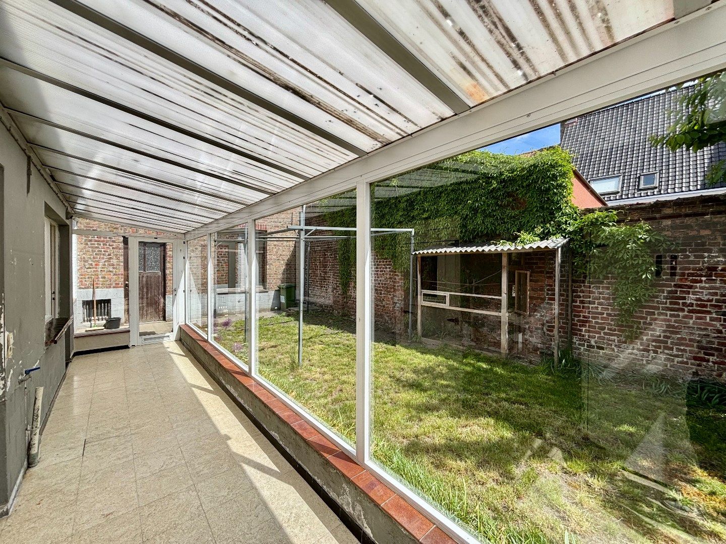 Ruime karaktervolle woning centrum Boezinge. foto 6