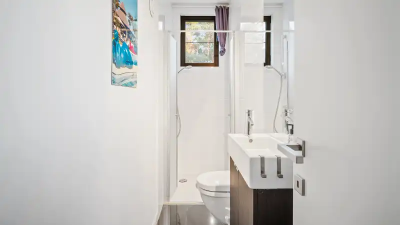 Moderne villa 247m² met bijgebouw-garage en zwembad op 58 are foto 18