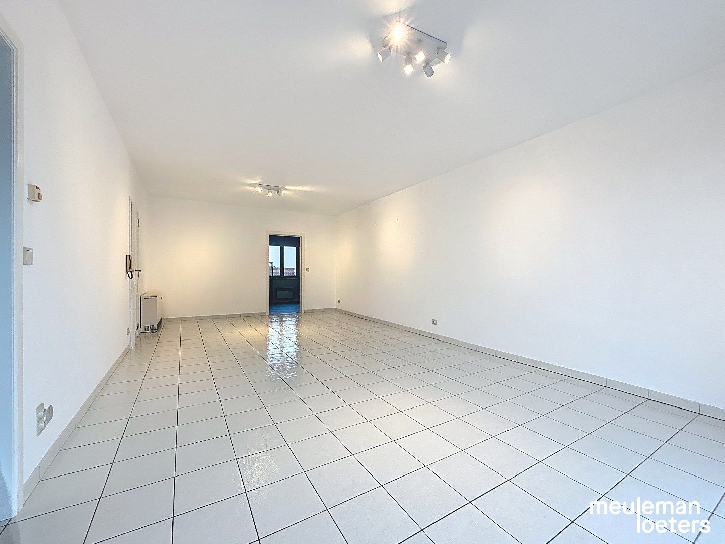 luchtig appartement met garage foto 2