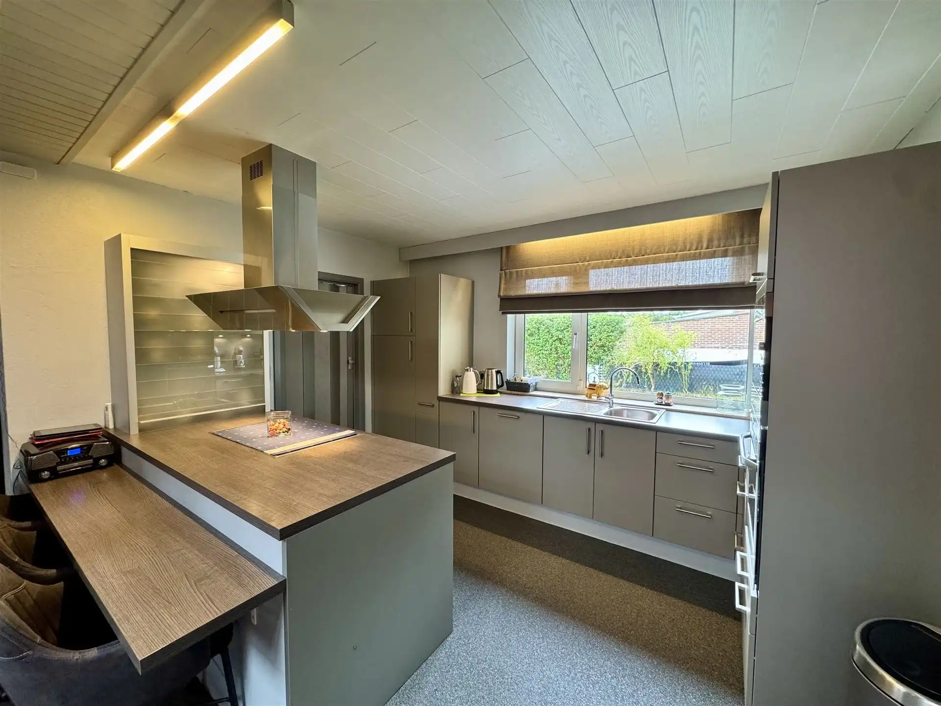 Instapklare halfopen mijnwerkerswoning te koop  foto 3