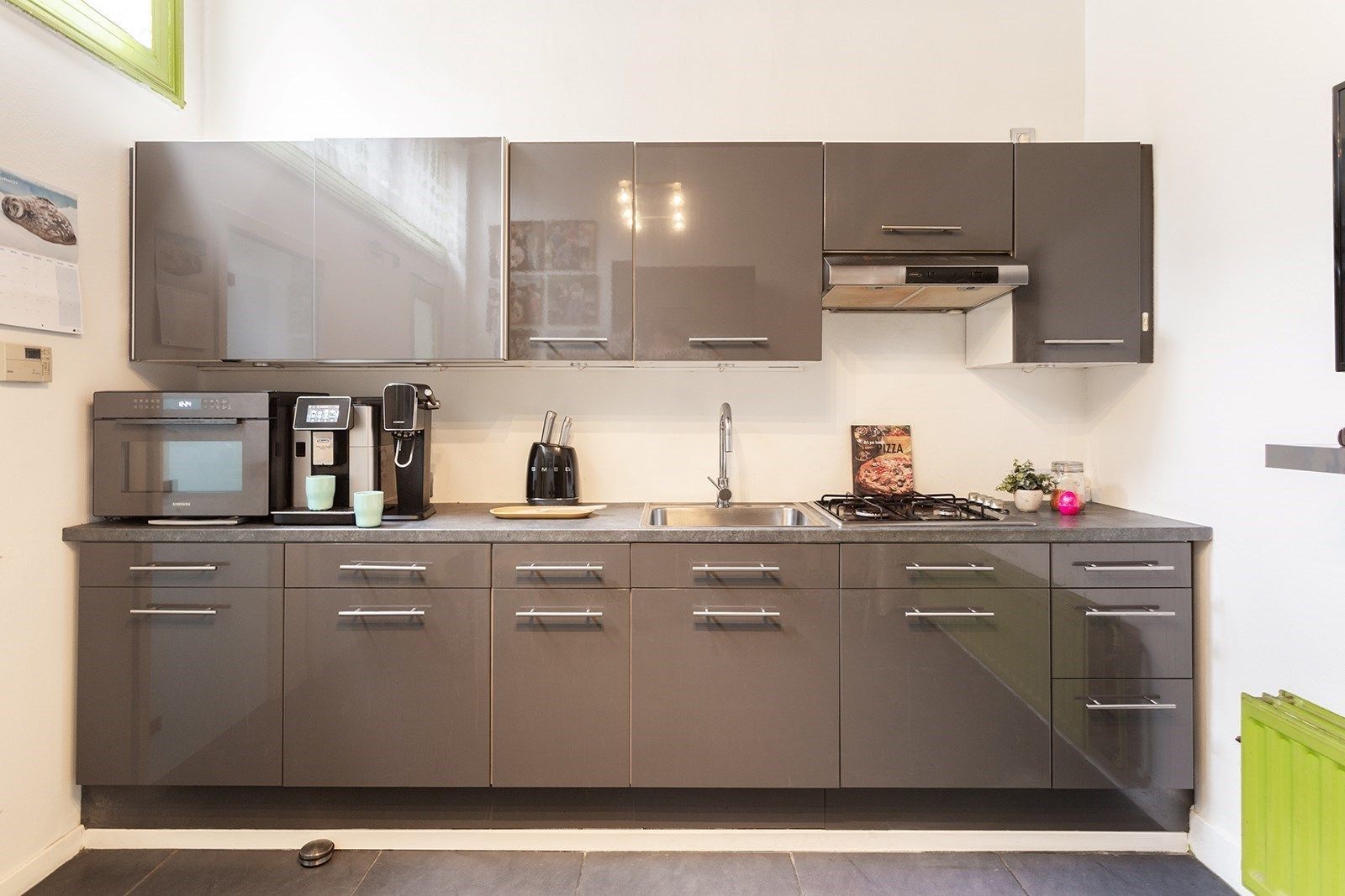Te renoveren woning in hartje Zurenborg foto 5