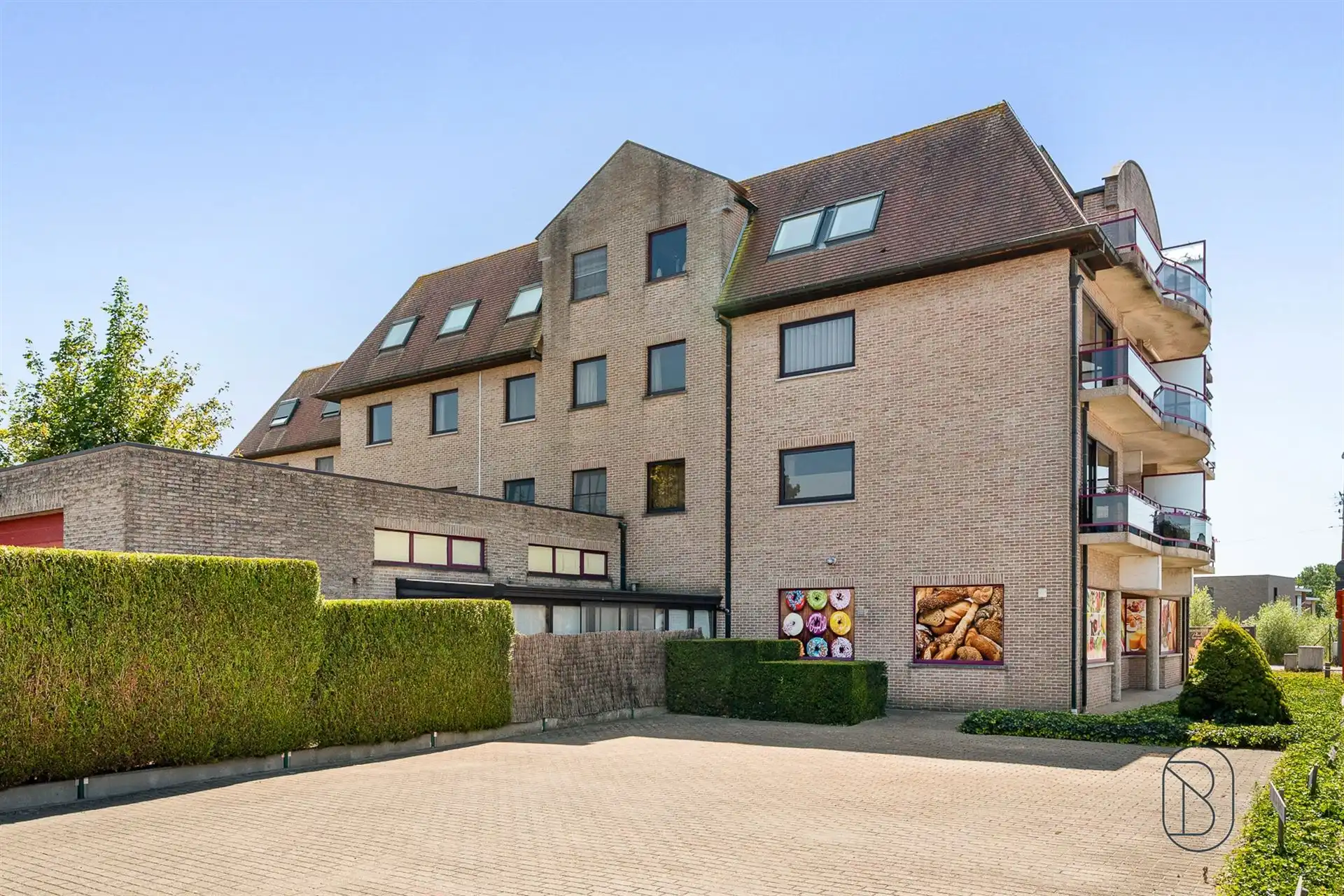 Veelzijdig handelspand met atelier op commerciële toplocatie foto 10