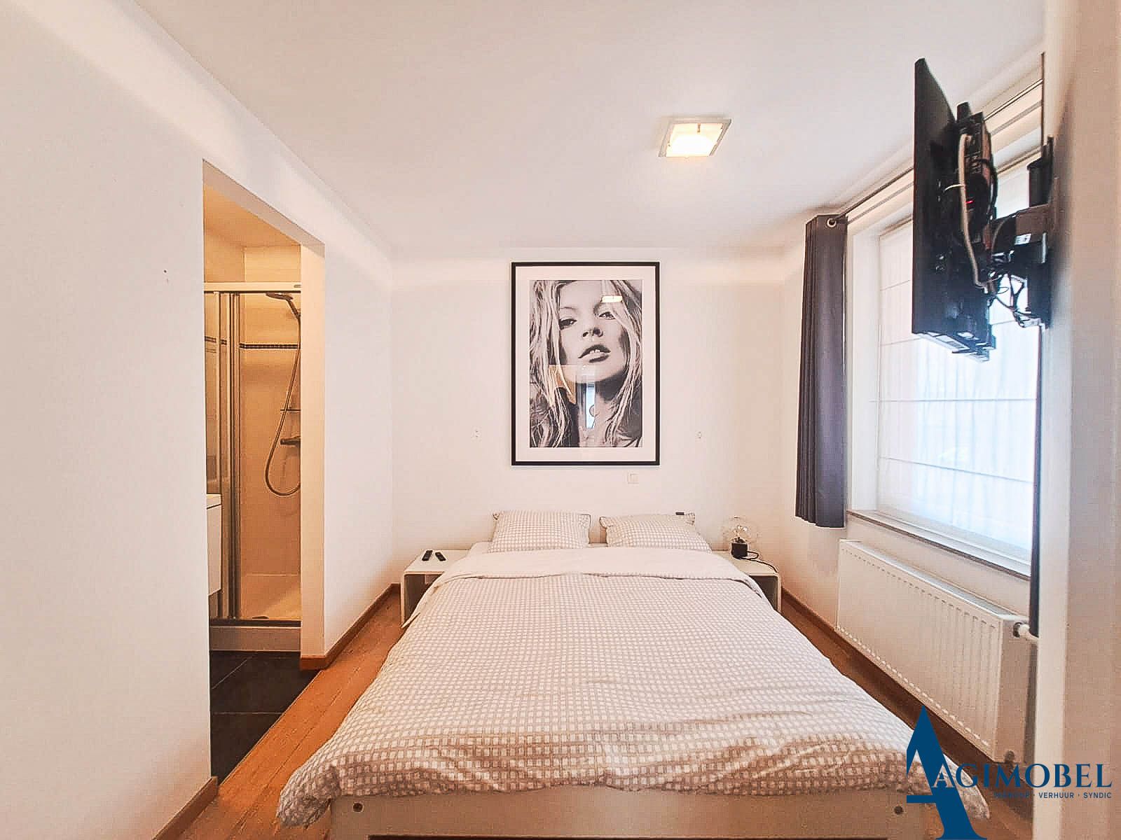 Sfeervol appartement in een het hartje van Knokke met 2 slaapkamers en twee badkamers foto 8