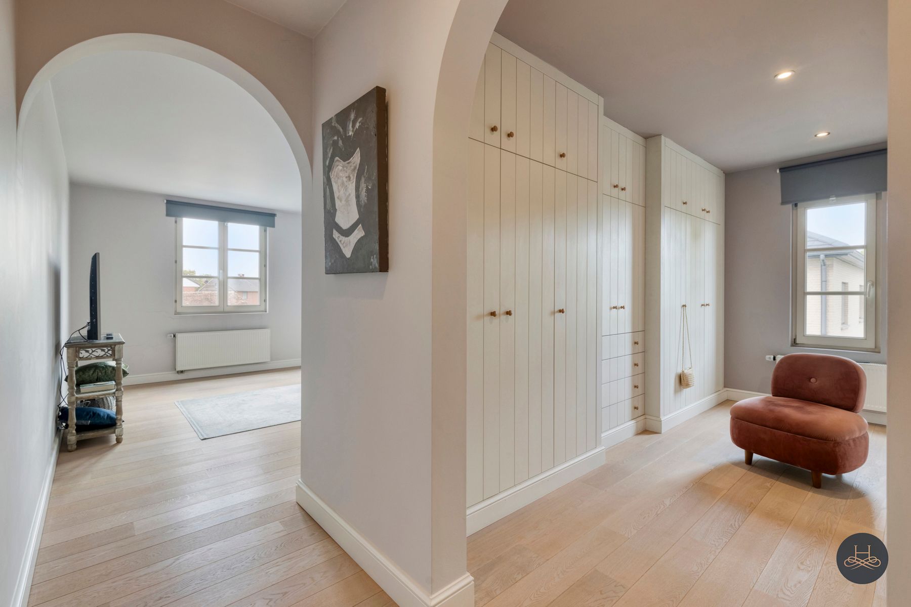 Exclusieve prachtig afgewerkte pastorijwoning met grote tuin foto 34