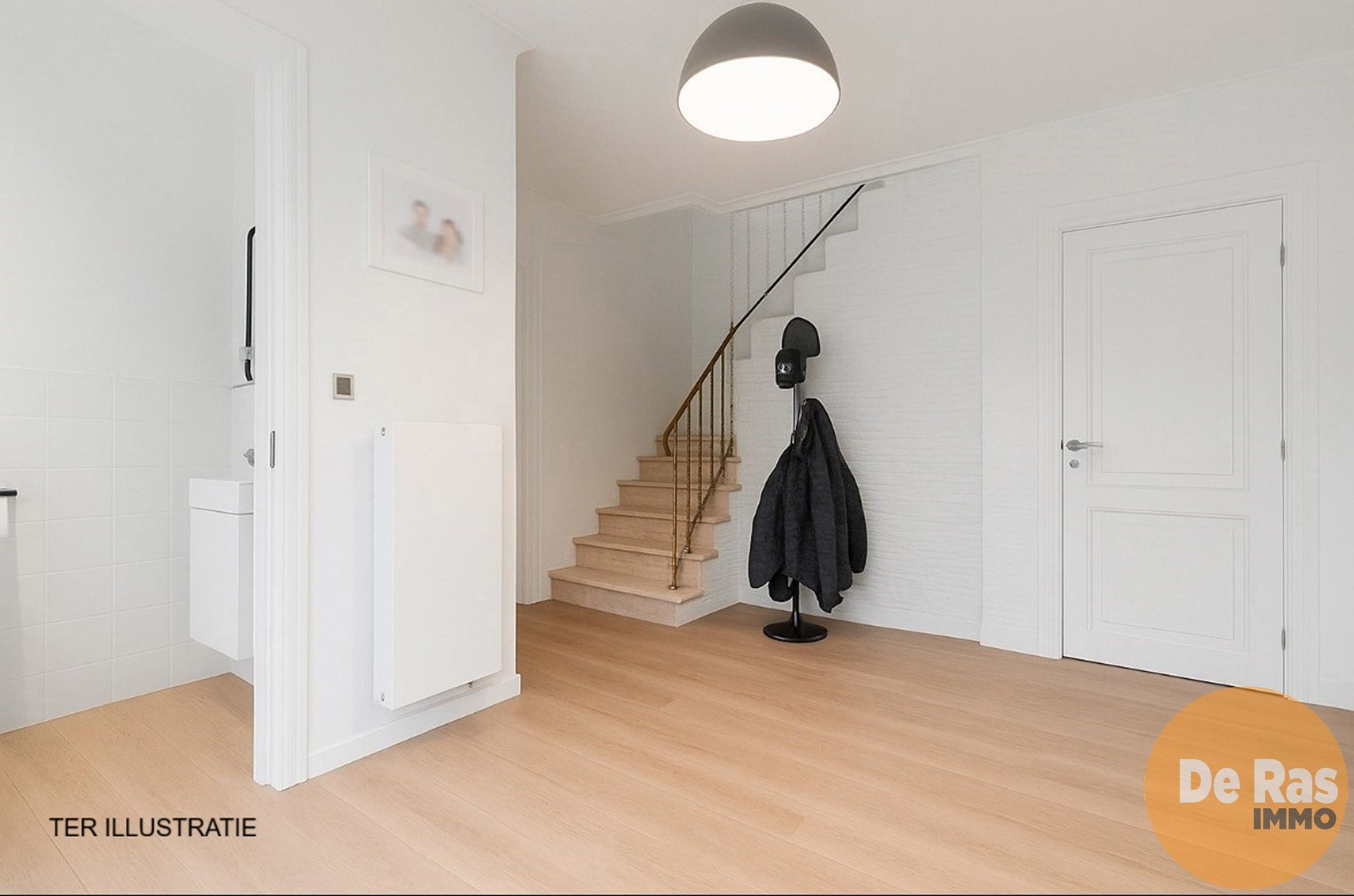 AAIGEM - Ruime villa met 4 slpks, tuin en garage! foto 3