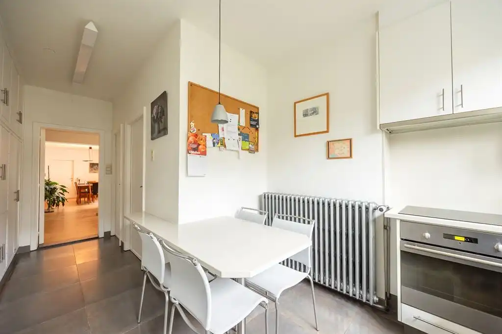 Charmante halfopen woning met grote tuin te Turnhout foto 14