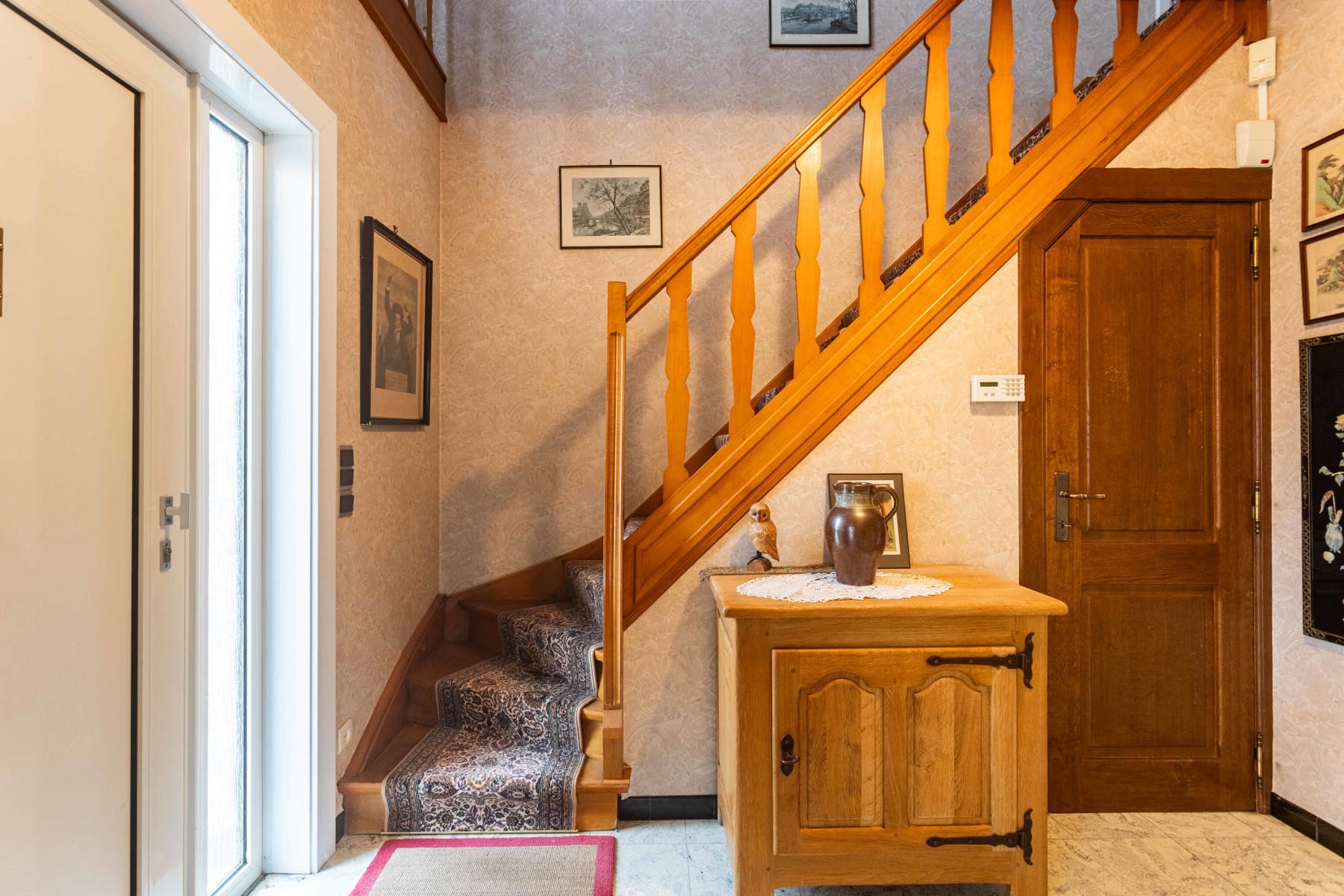 Leuke te renoveren retro villa foto 6