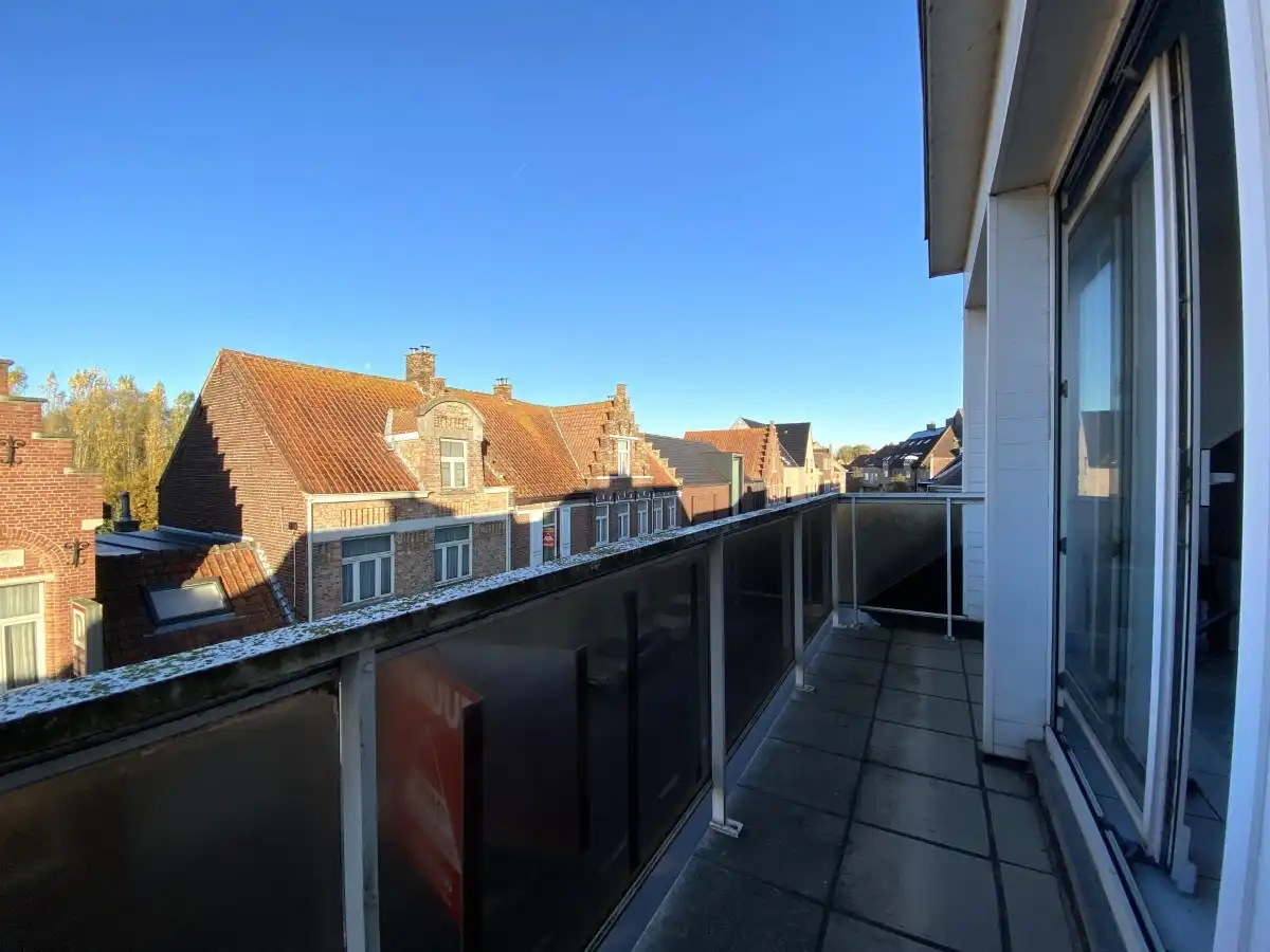 Moorslede - Ruim appartement met een lichtrijke leefruimte in het centrum foto 12