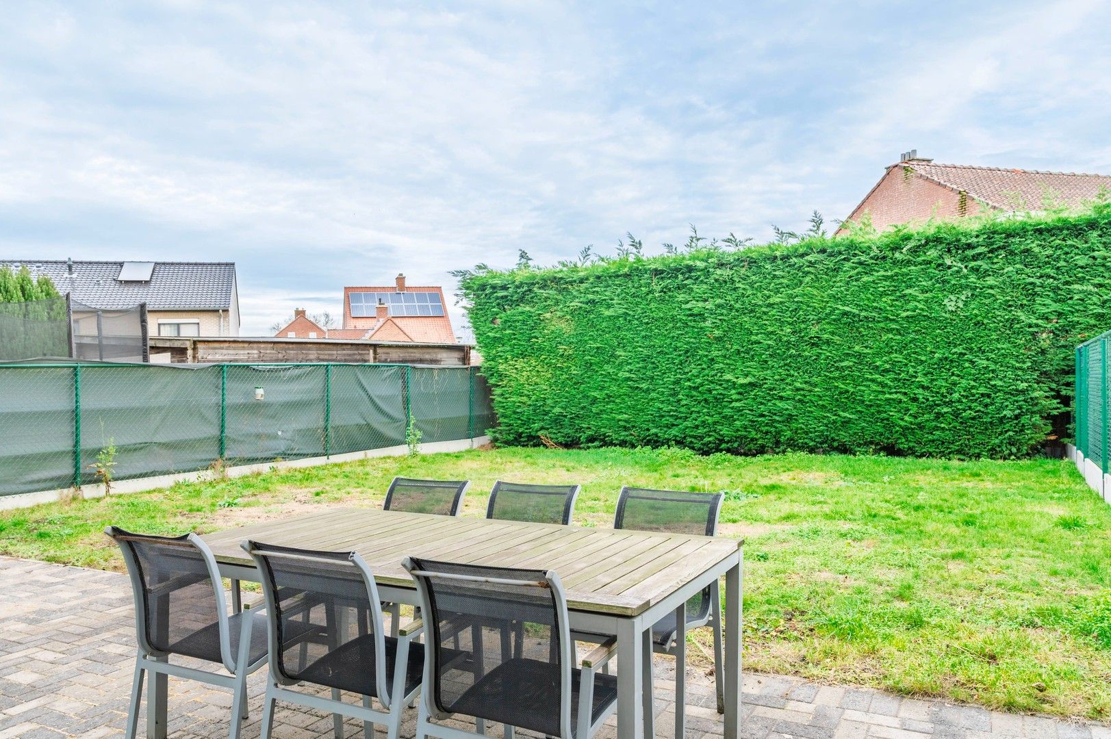 Ruime instapklare woning met garage foto 20