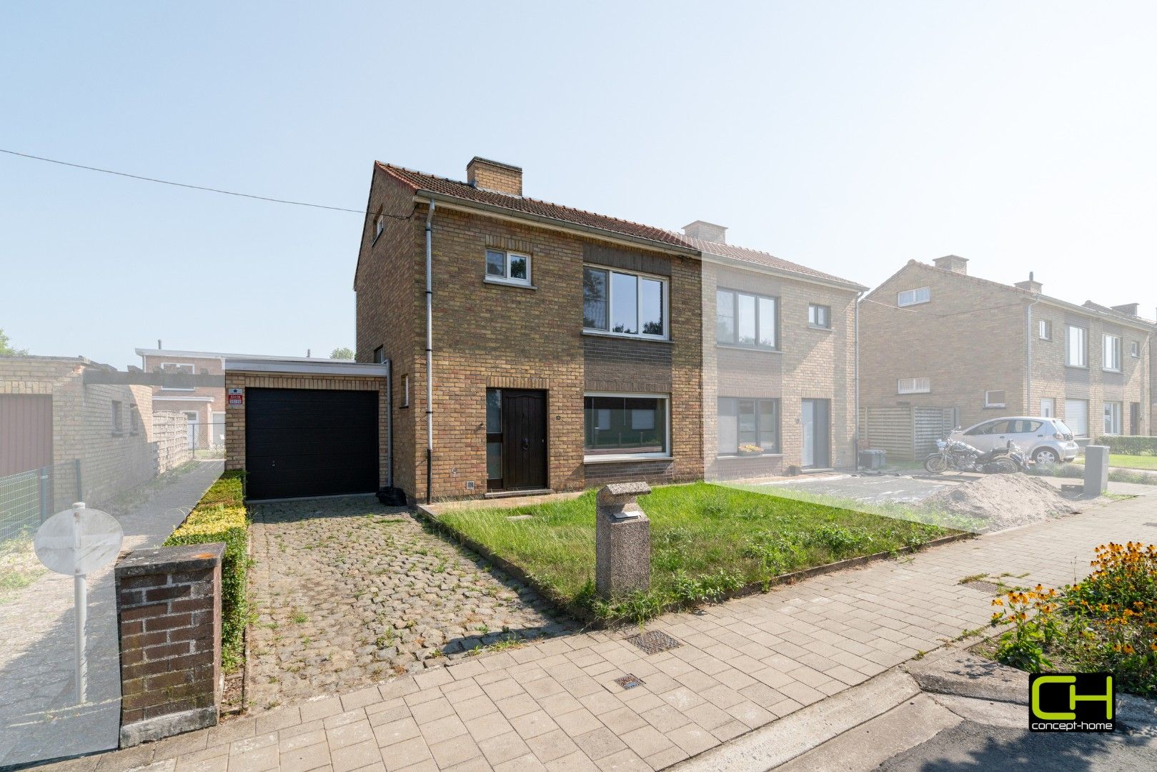 Woning met drie slaapkamers te koop nabij het centrum van Zomergem (Lievegem) foto 1