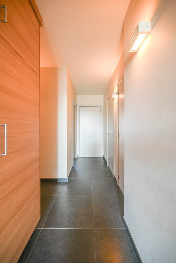 Energiezuinig appartement met twee slaapkamers en ruim terras foto 13