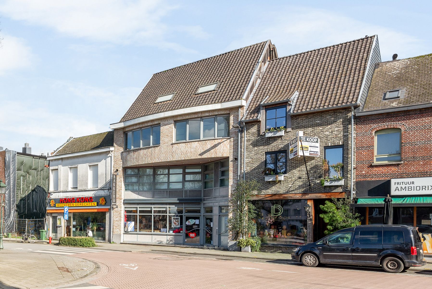 Handelsruimte met bovenliggend appartement in centrum foto 5