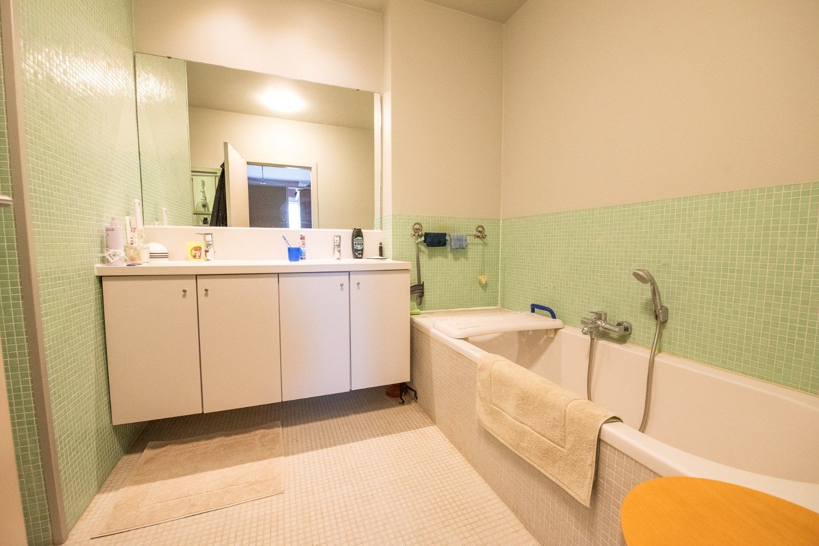 Ruim 2-slaapkamerappartement in centrum Wakken met zicht op groen! foto 11