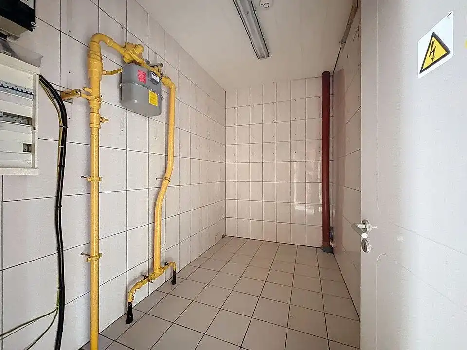 Centraal gelegen handelspand te koop Rijkevorsel  foto 13