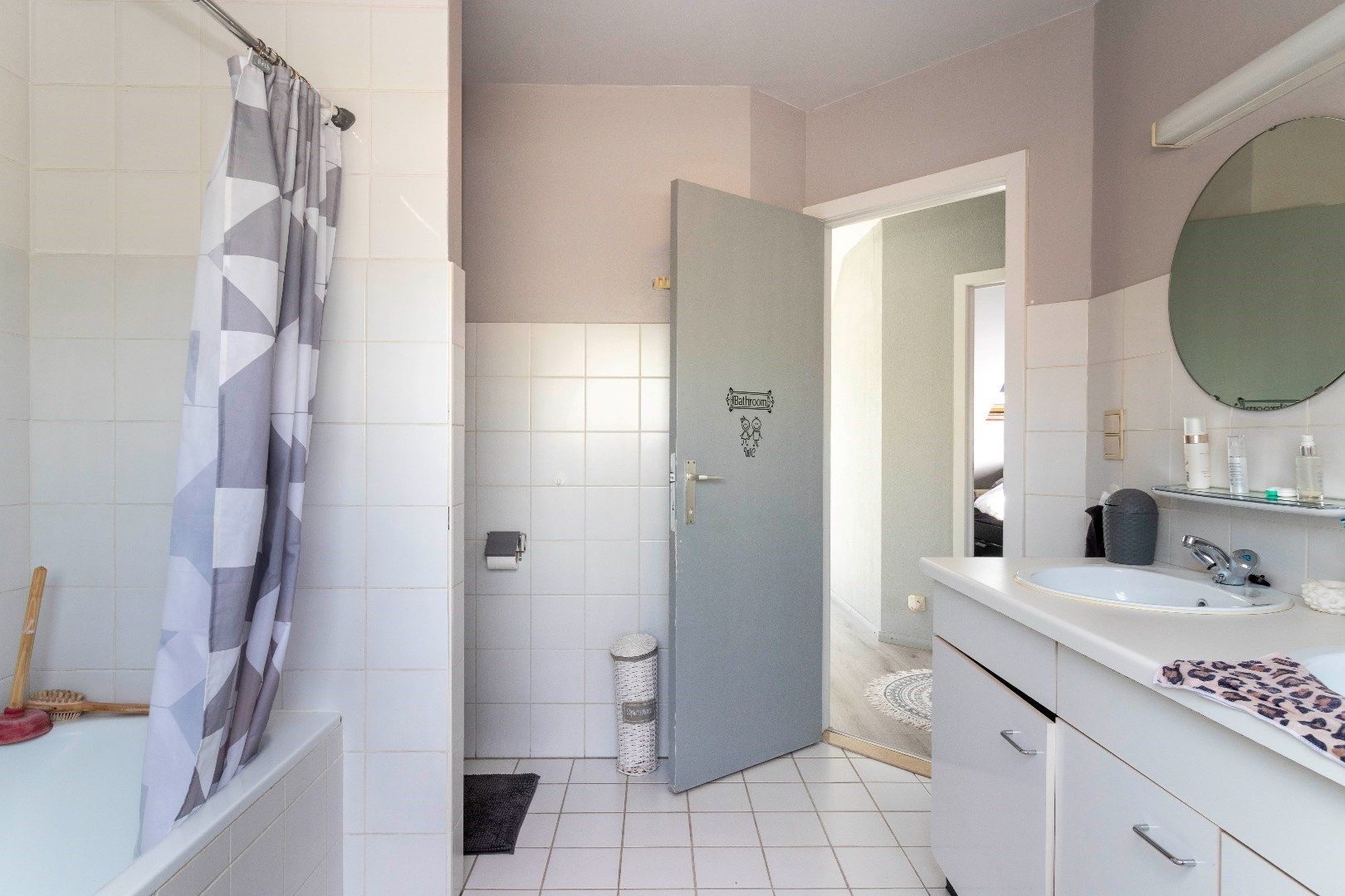 Ruim duplexappartement met gelijkvloerse handelsruimte foto 22
