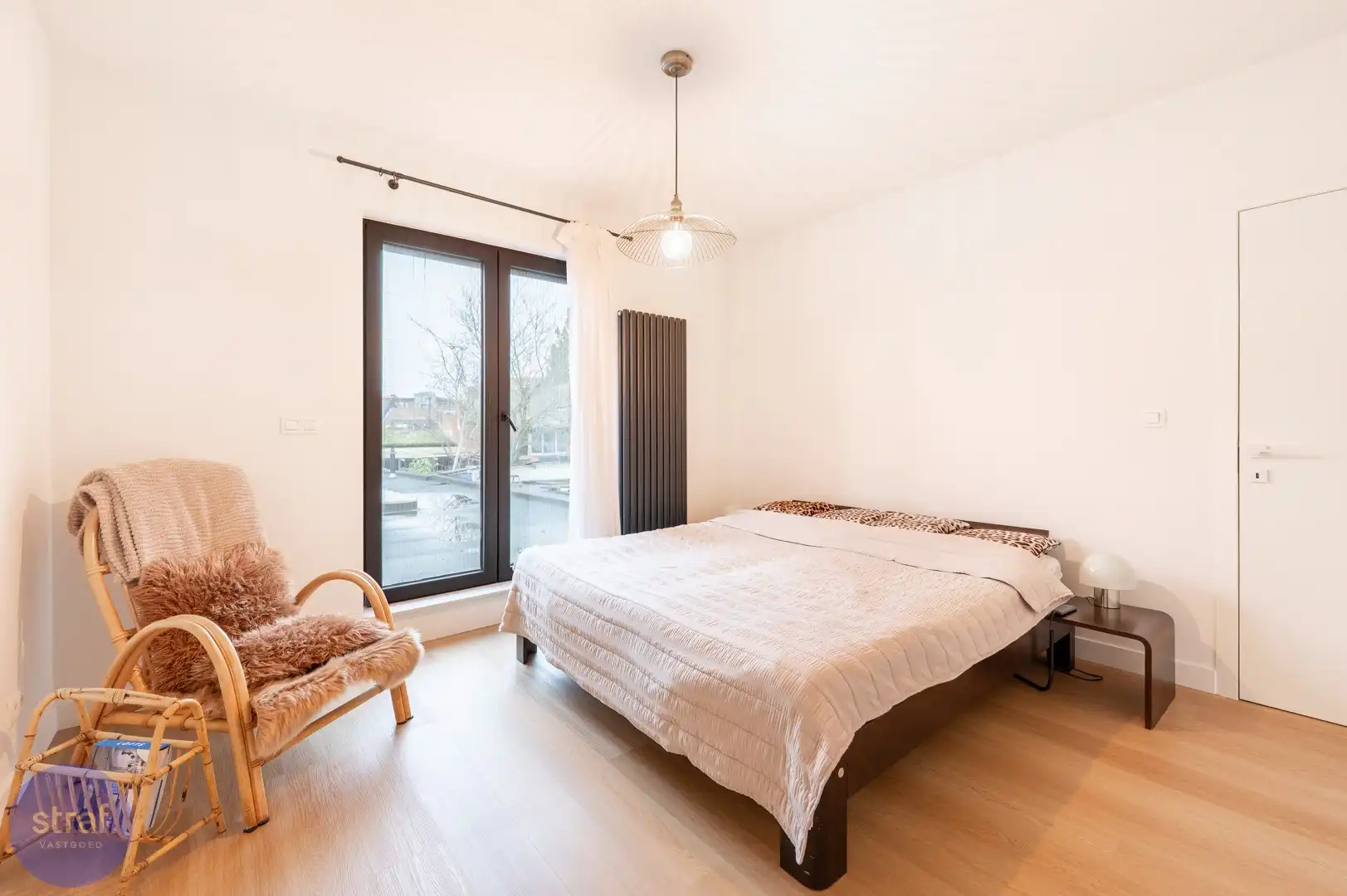 Gezellige luxewoning met tuin en 3 slaapkamers in de Antwerpse Noordrand foto 17