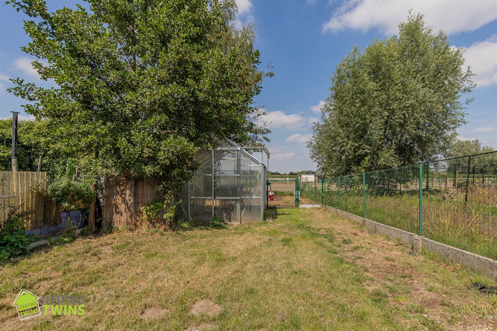 Instapklare woning met tuin, en inpandige garage te Appels (Dendermonde) foto 14