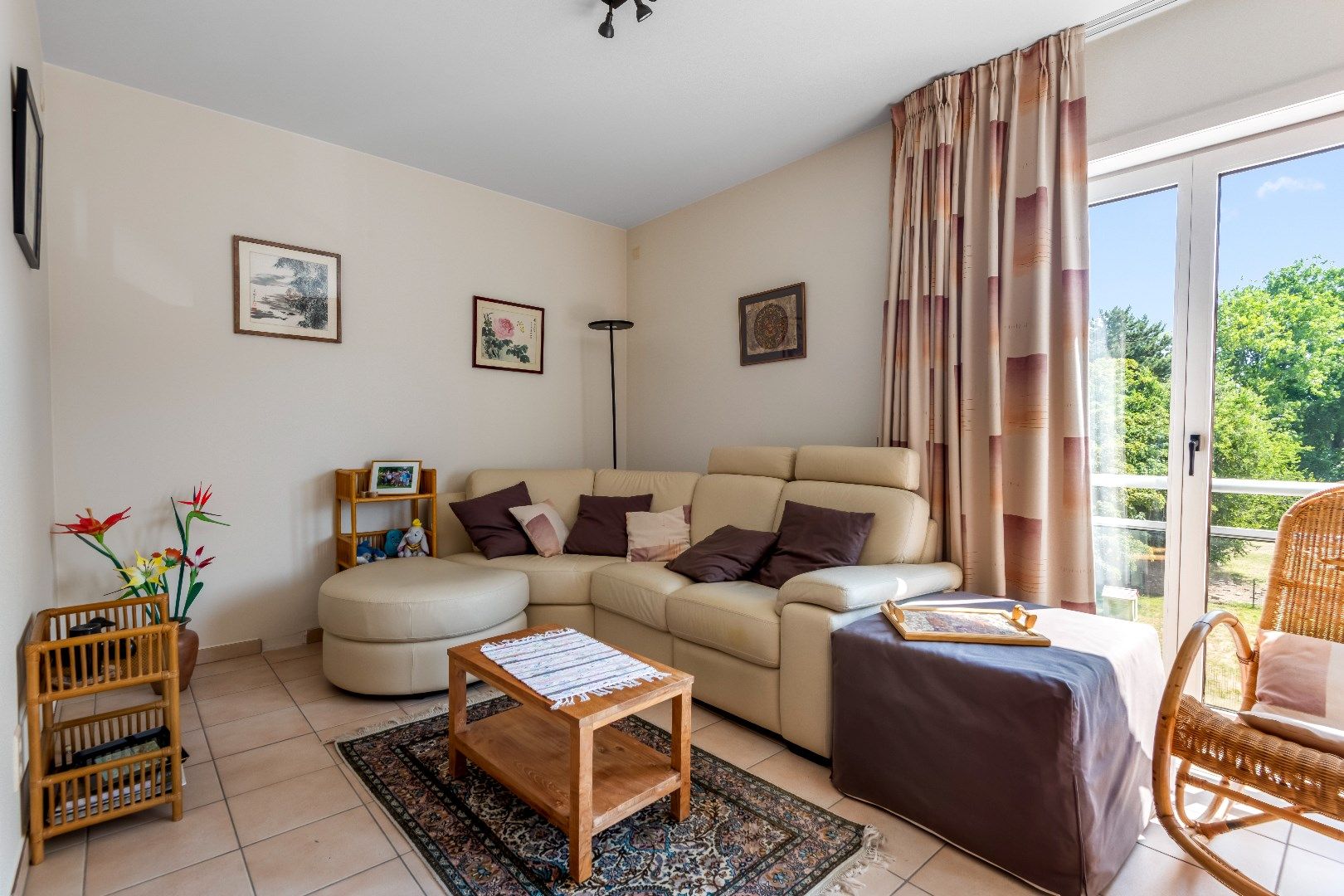 Aangenaam appartement met open groen zicht op de villa's van het Zoute, gelegen vlakbij de Lippenslaan. foto 4