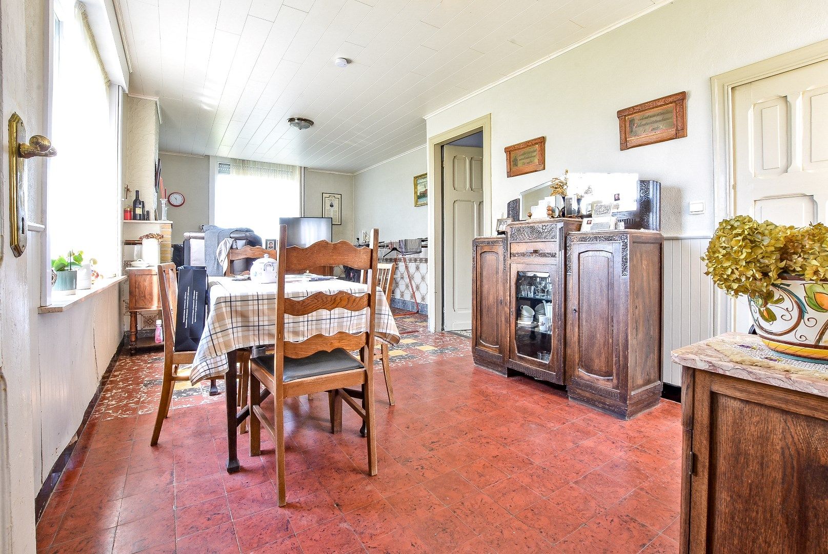 Centraal gelegen hoeve op 11.012m² te Diksmuide! foto 7