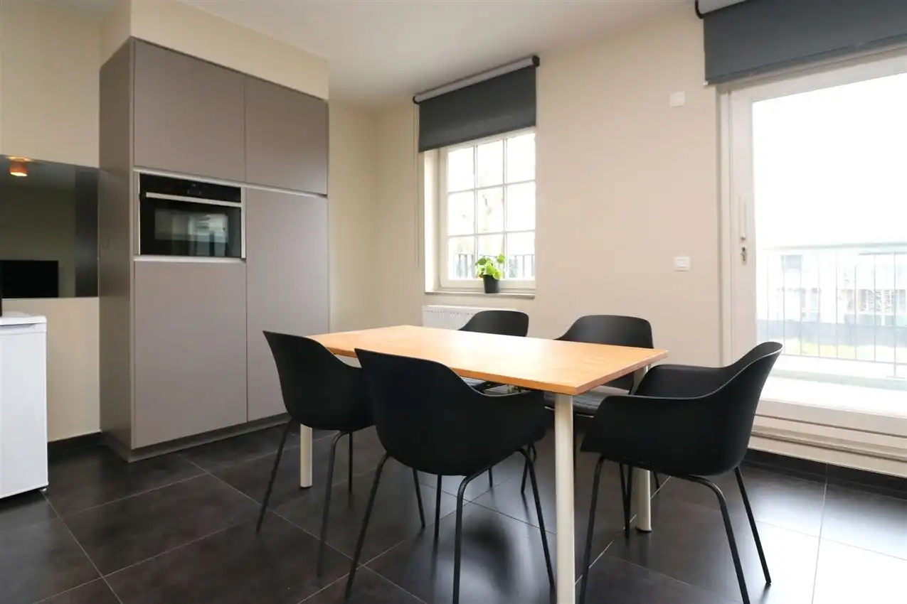 App. met 2 slpk., terras en autostaanplaats, rustig gelegen foto 25