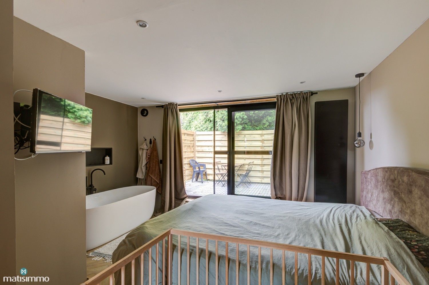 PRACHTIG, VOLLEDIG GERENOVEERDE INSTAPKLARE WONING IN TONGEREN foto 14